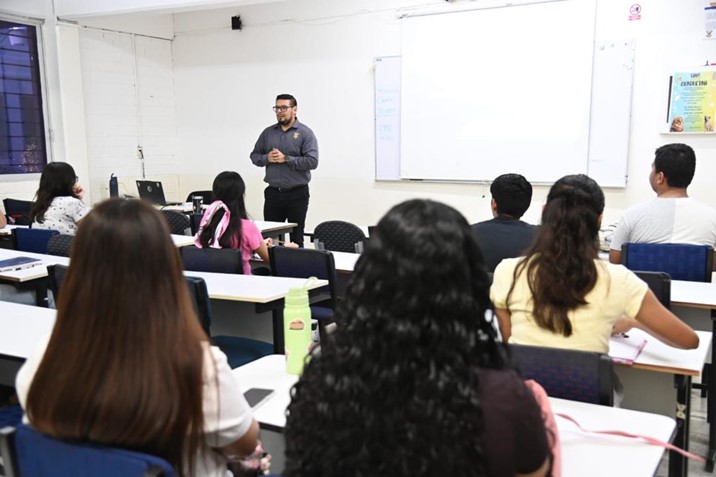 La UAS recibe cifra histórica de nuevos estudiantes en Psicología