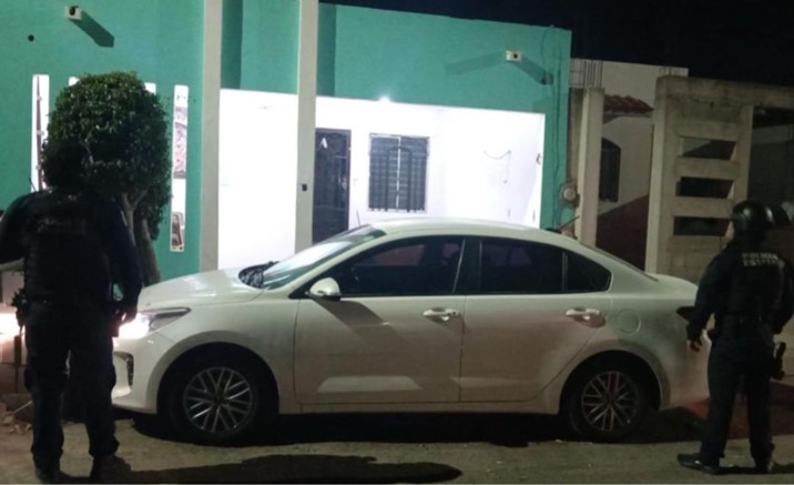 Recuperan automóvil recién robado en Culiacán