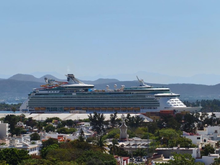 Recibe Mazatlán al crucero 55 del año