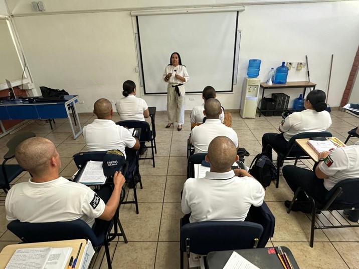  Cadetes de Unipol inician capacitación para prevenir abusos de autoridad