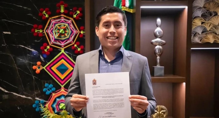 Cirilo Celis queda al frente del DIF Municipal; es designado por la alcaldesa Ana Ramos