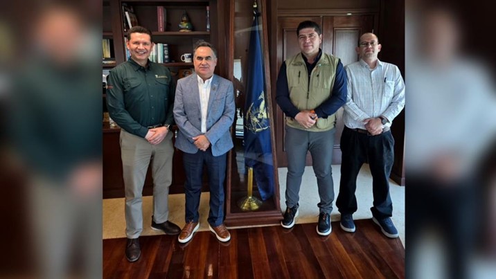 Jesús Madueña y IMSS-Bienestar impulsan acuerdos en beneficio de universitarios