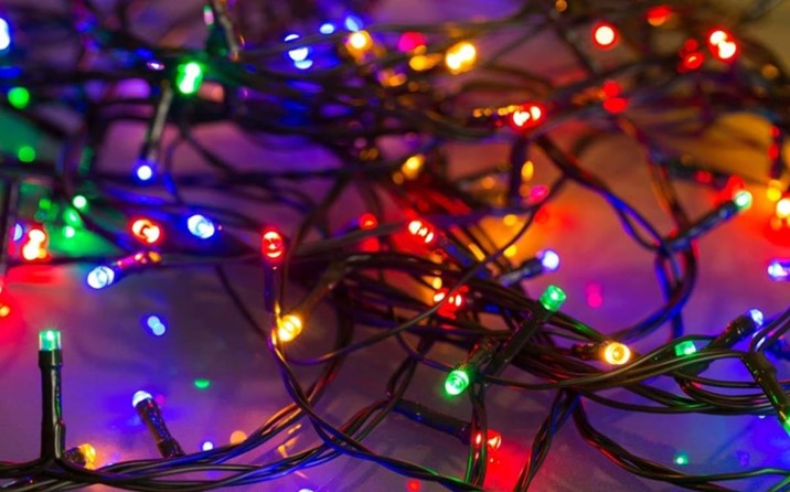 CFE emite recomendaciones para evitar accidentes eléctricos por adornos navideños