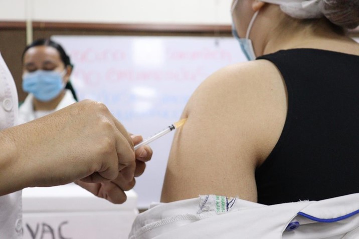 Promueven cultura de prevención con jornada de vacunación en la UAS