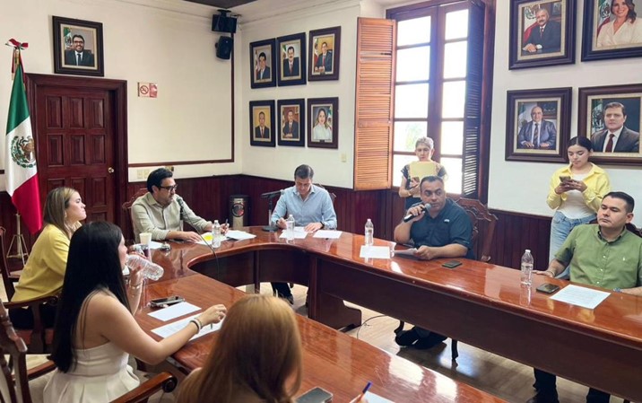  Cabildo de Culiacán designa síndico en Tepuche