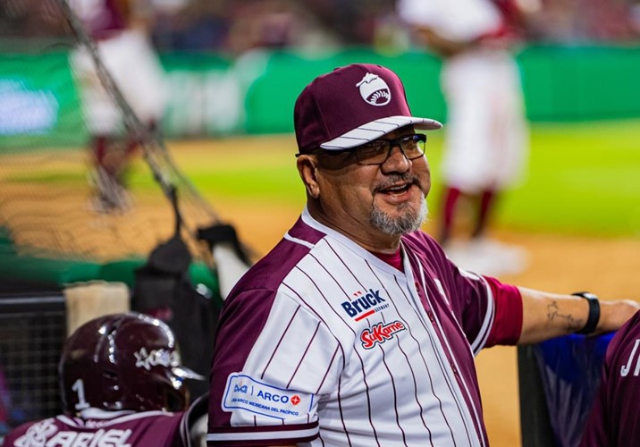 Tomateros renueva al "Chapo" Vizcarra en el banquillo para la temporada 2025-26