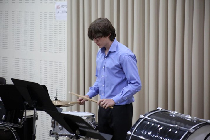 Los alumnos de Percusiones culminan el ciclo escolar con un brillante recital