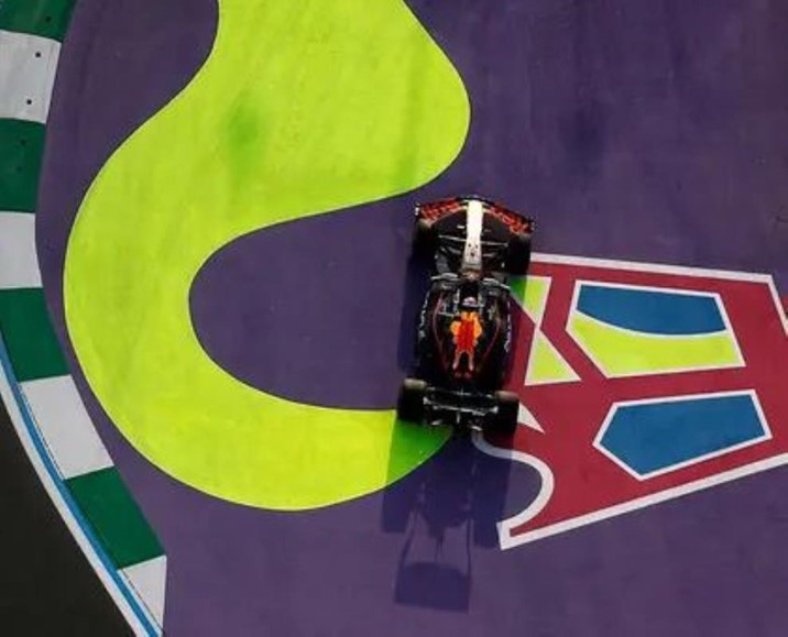 Red Bull aplaca el ruido sobre Verstappen